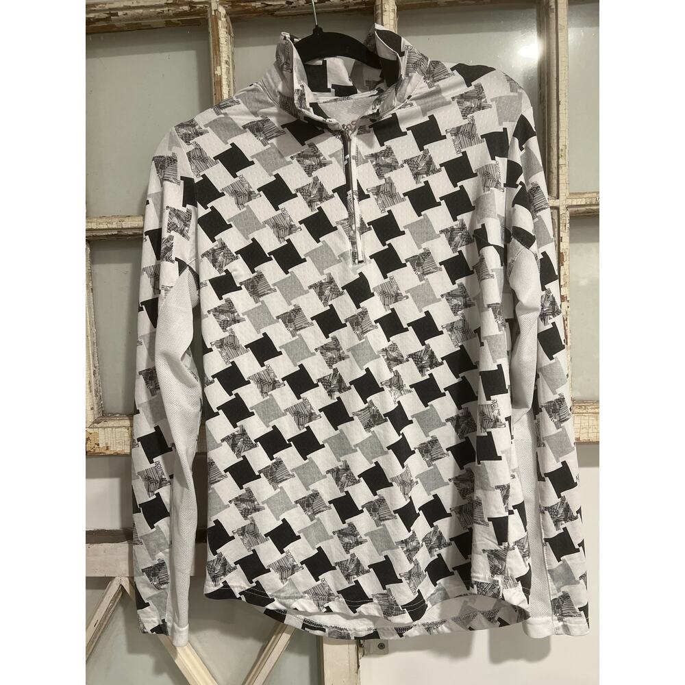 San Soleil size medium black, gray & white 3/4 zip top ventilation golf